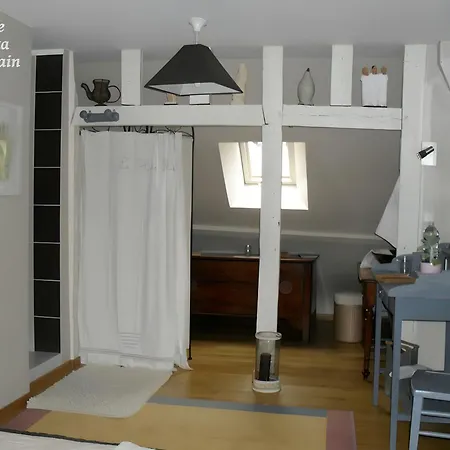 D'hotes La Haute Folie Bed & Breakfast